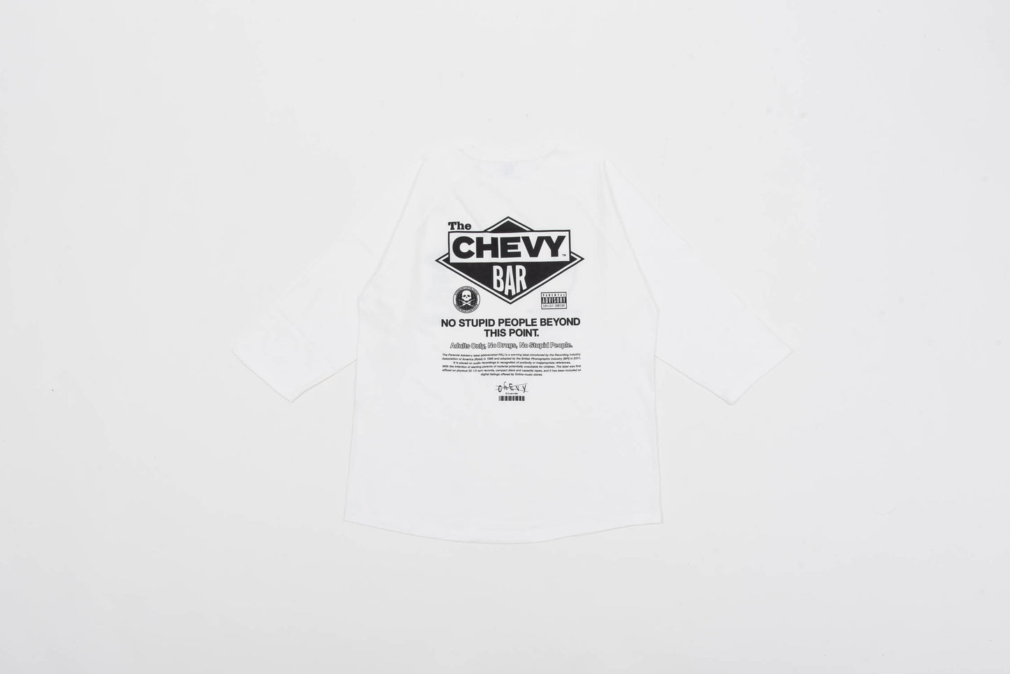 CHEVY NO STUPIDロゴ 5.6オンス 3/4スリーブ Tシャツ ホワイト／ブラック ロゴ